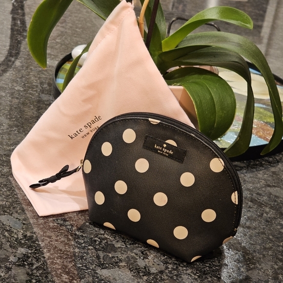 Kate Spade Keri Polka Dot Domed Cosmetic Clutch w/Dustbag - Picture 6 of 16